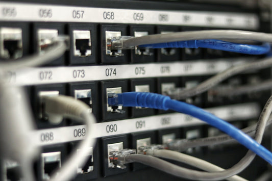 Innovation écologique dans le monde du web : les data centers flottant.